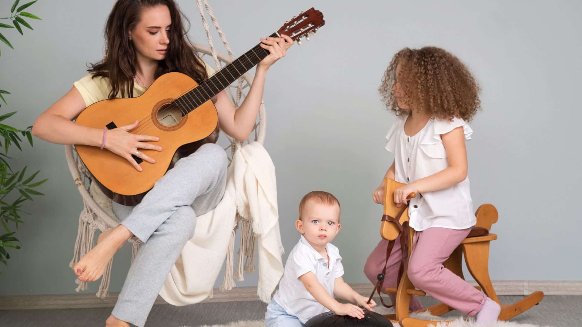 mom and kids singing