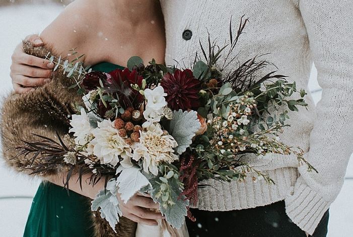 Winter Wedding Bouquet Ideas